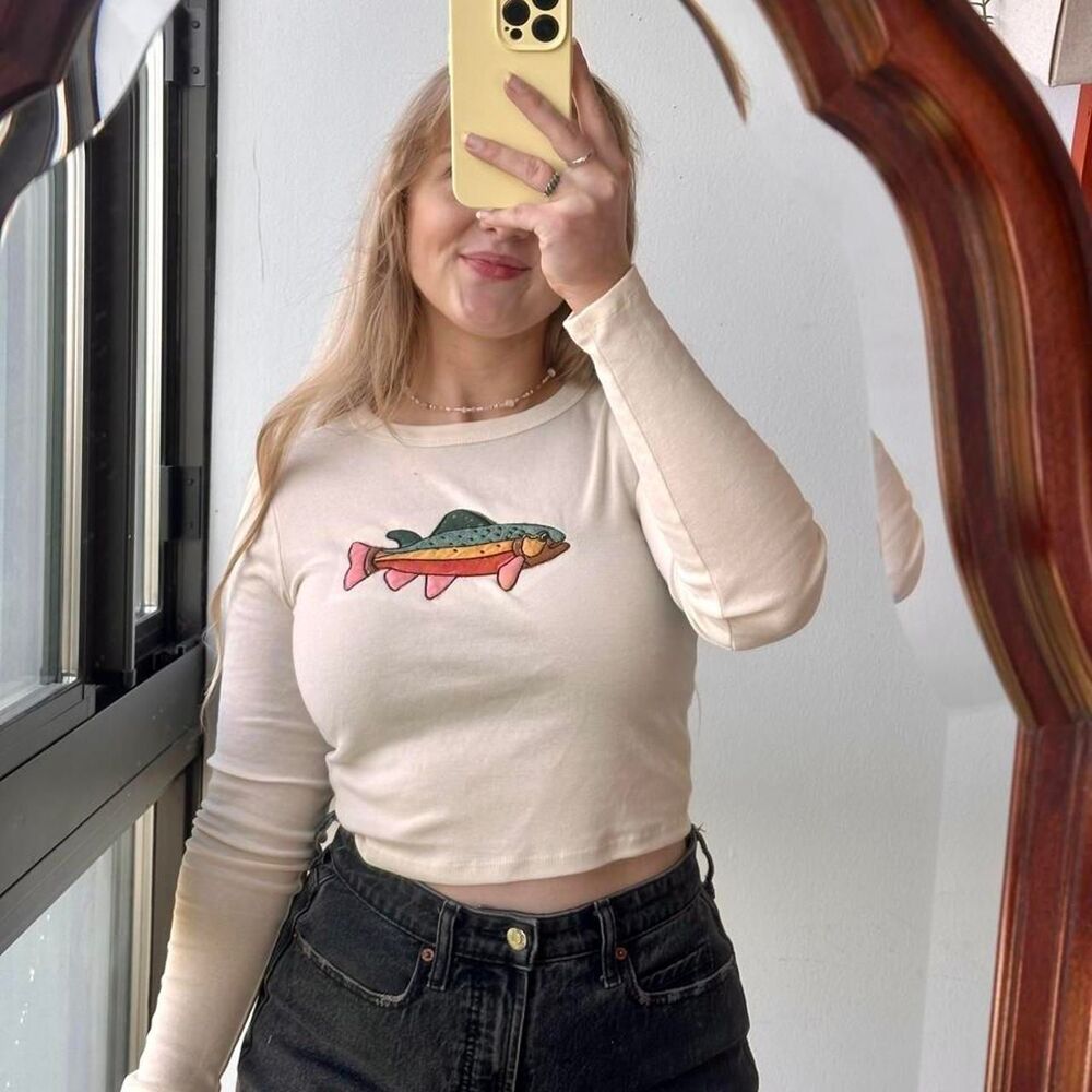 100% Cotton Women's Cream Applique Embroidered Fish Fitted Long Sleeve Shirt